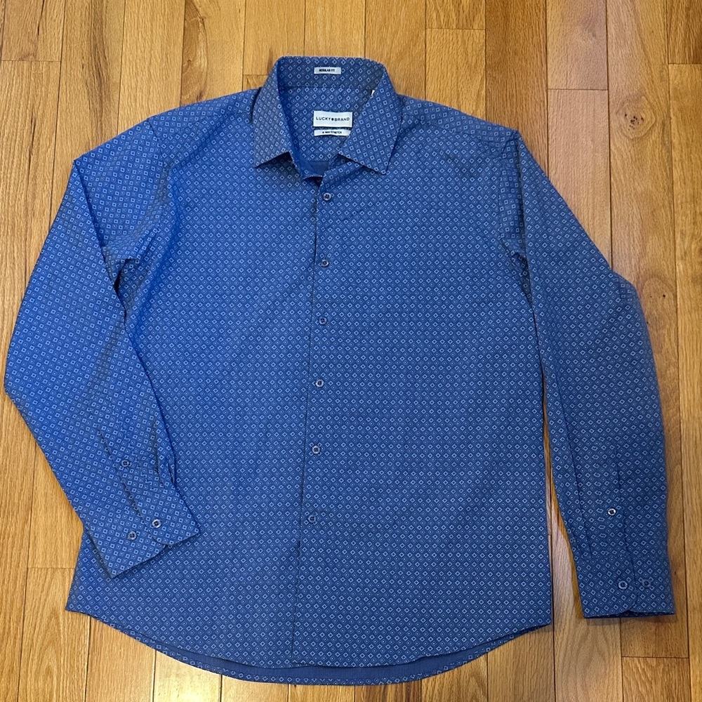 NWOT Lucky Brand L/S shirt size:S